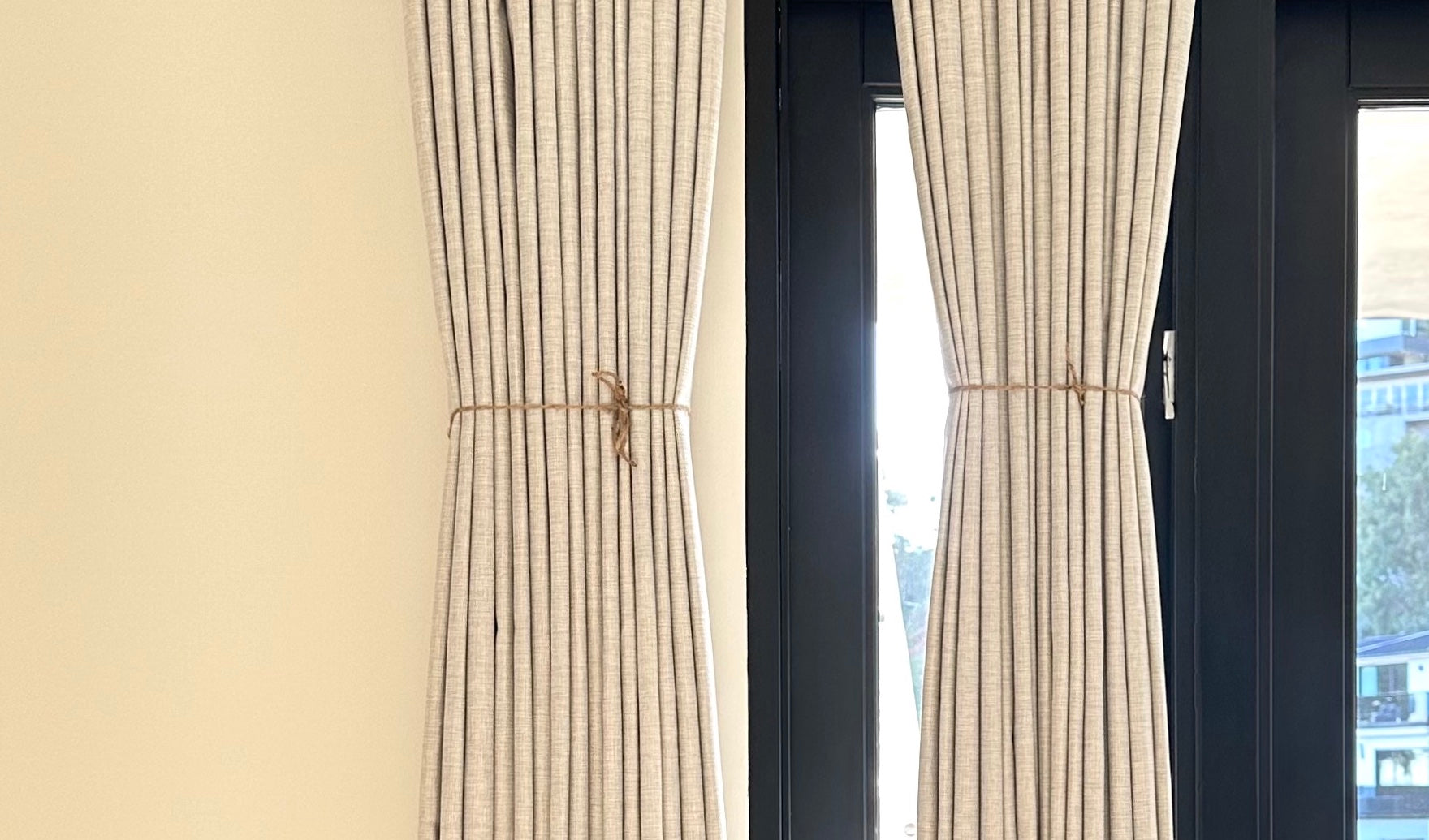 How to Get Curtains to Have Even Ripples and Hang Straight<br>(How to Train Curtains)